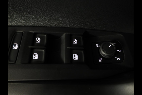 Volkswagen Polo GP Life Edition 1.0 95 pk 5 versn. Hand | 15" LM | Stoelverwarming | Camera |