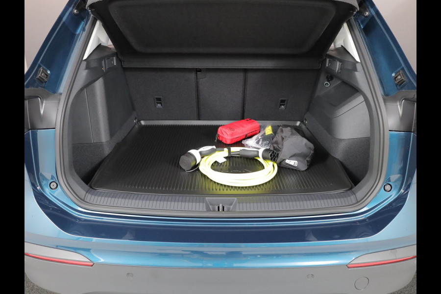 Volkswagen Tiguan Life Edition 1.5 eHybrid 204 PK DSG | 18" LM | Stoel & stuurverwarming | Trekhaak |