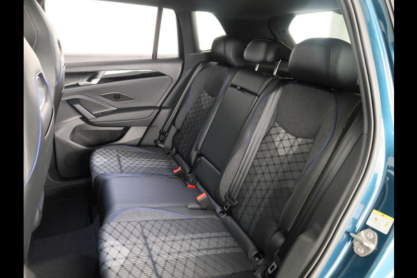 Volkswagen Tiguan R-Line Edition 1.5 eHybrid 204 PK DSG | 20" LM |  Black Style | Stoel & stuurverwarming | Trekhaak |