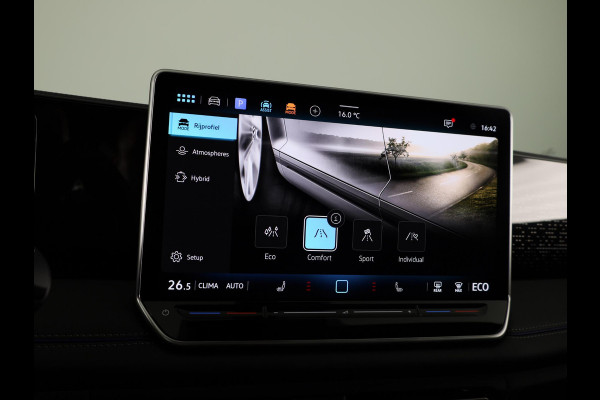 Volkswagen Tiguan R-Line Edition 1.5 eHybrid 204 PK DSG | 20" LM |  Black Style | Stoel & stuurverwarming | Trekhaak |