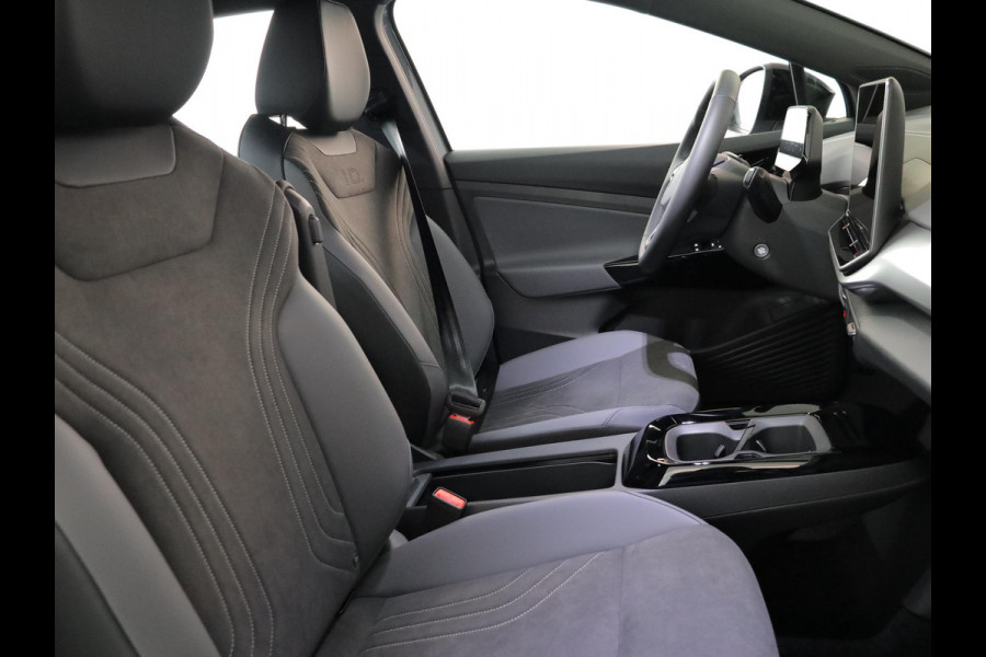 Volkswagen ID.4 Pro Limited Edition 77 kWh accu 286 PK | 19" LM | Black Edition | Stoel & Stuurverwarming |