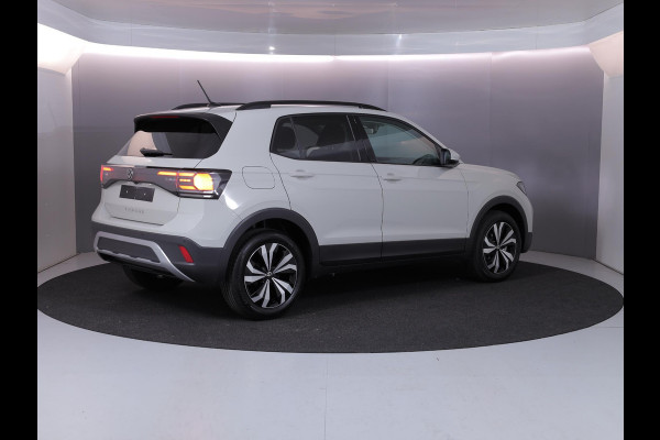 Volkswagen T-Cross Life Edition 1.0 TSI 95 PK 5 versn. Hand | Parkeersensoren | Stoelverwarming | Camera |