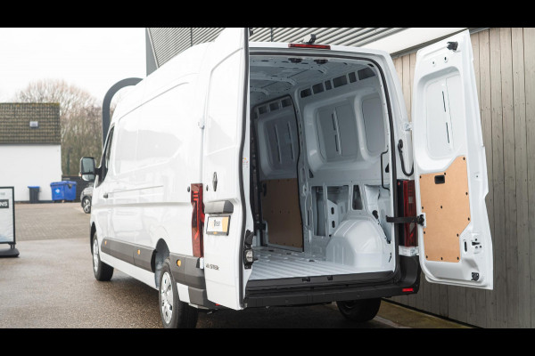 Renault Master T35 2.0 dCi 150 L3H2 Advance | Nieuw Model | Camera | Parkeersensoren | Apple Carplay