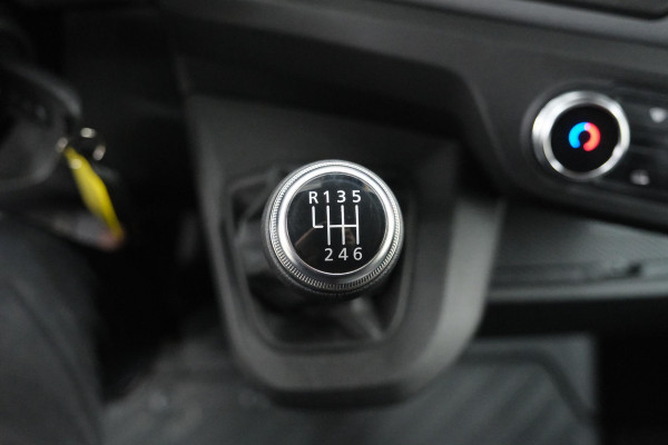 Renault Master T35 2.0 dCi 150 L3H2 Advance | Nieuw Model | Camera | Parkeersensoren | Apple Carplay