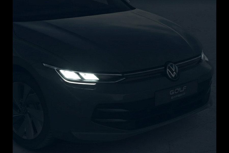 Volkswagen Golf Life Edition 1.5 eHybrid 204 PK | 17 "LM velgen | Stoel & Stuurverwarming | Camera |