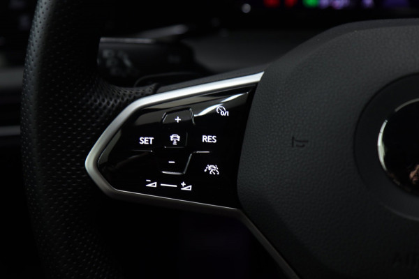 Volkswagen Golf 1.4 eHybrid GTE /PANO/IQLIGHT/CAM/CARPLAY/ACC/MEMORY/VOL