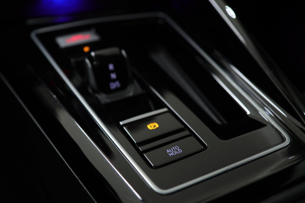 Volkswagen Golf 1.4 eHybrid GTE /PANO/IQLIGHT/CAM/CARPLAY/ACC/MEMORY/VOL