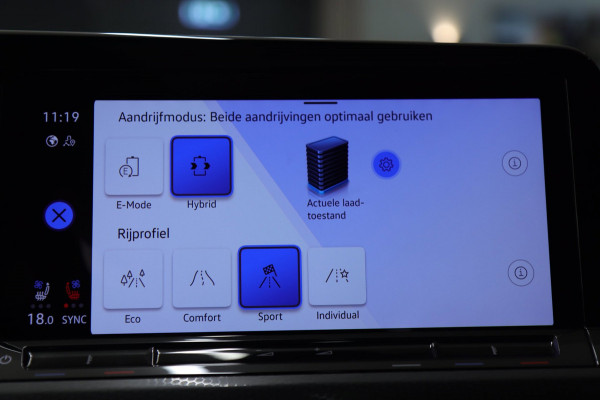 Volkswagen Golf 1.4 eHybrid GTE /PANO/IQLIGHT/CAM/CARPLAY/ACC/MEMORY/VOL