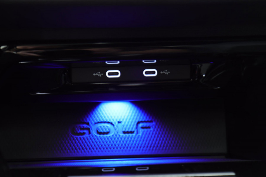 Volkswagen Golf 1.4 eHybrid GTE /PANO/IQLIGHT/CAM/CARPLAY/ACC/MEMORY/VOL