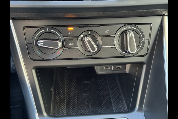 Volkswagen Polo 1.0 TSI Life Adaptive cruise Airco DAB radio Apple / Android Parkeersensoren v/a Navi