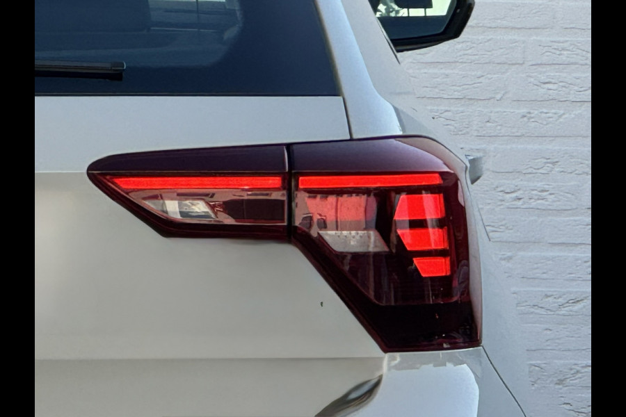 Volkswagen Polo 1.0 TSI Life Adaptive cruise Airco DAB radio Apple / Android Parkeersensoren v/a Navi