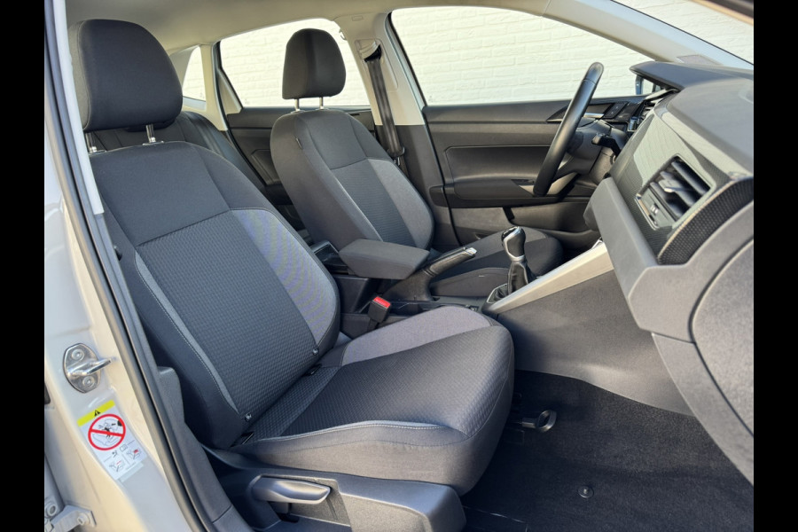 Volkswagen Polo 1.0 TSI Life Adaptive cruise Airco DAB radio Apple / Android Parkeersensoren v/a Navi