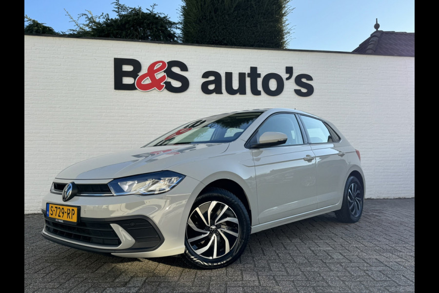Volkswagen Polo 1.0 TSI Life Adaptive cruise Airco DAB radio Apple / Android Parkeersensoren v/a Navi