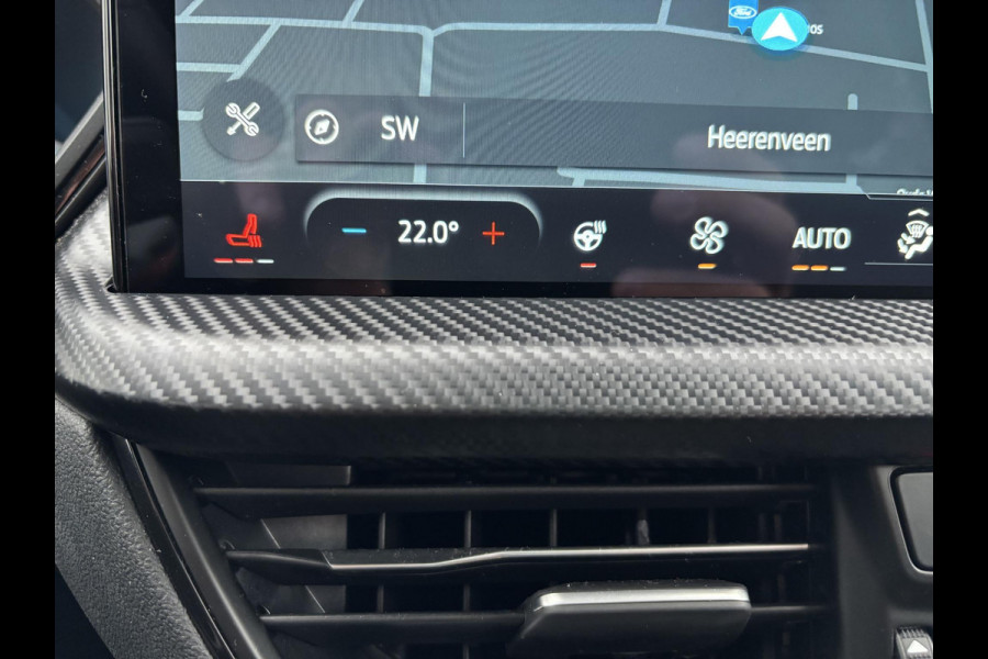 Ford Kuga 2.5 PHEV ST-Line X 243pk | Orig. NL auto | Panoramadak | Head up Display | Adpative LED | Winter Pack | Wegklapbare trekhaak | 19 inch lichtmetalen velgen