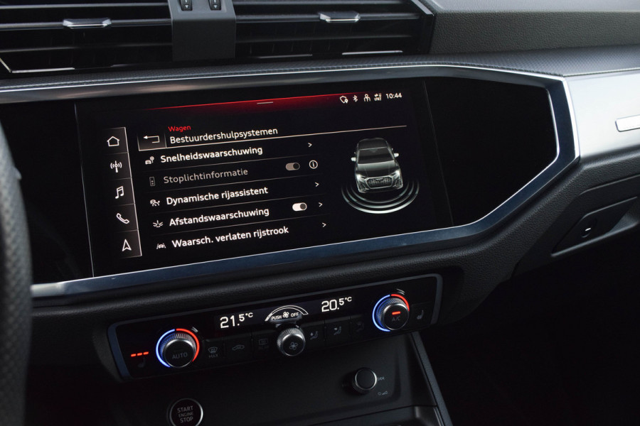 Audi Q3 Sportback 45 TFSI e / 2x S-line/ Standkachel/ Adaptive Cruise Control/ Panoramadak/