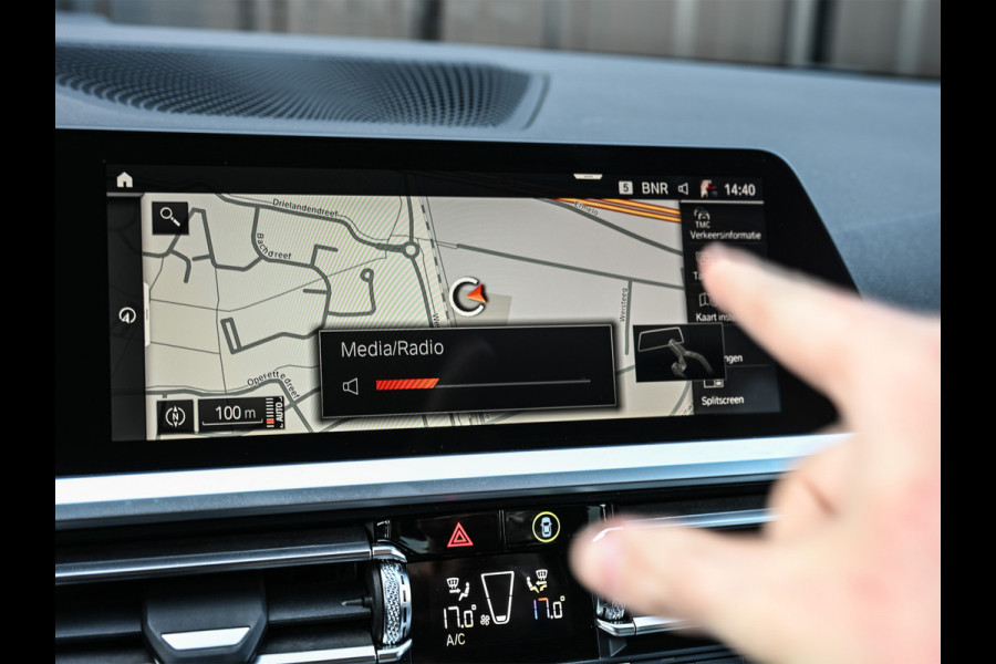 BMW 3-serie 330i High Executive 259pk M-Sport | M Sportbrake | M Suspension | Comfort Access | Schuif -/- Dak | Memory Seats | Ambiance Light | Laser Light | 360 Camera | Head-Up | Harman/Kardon |