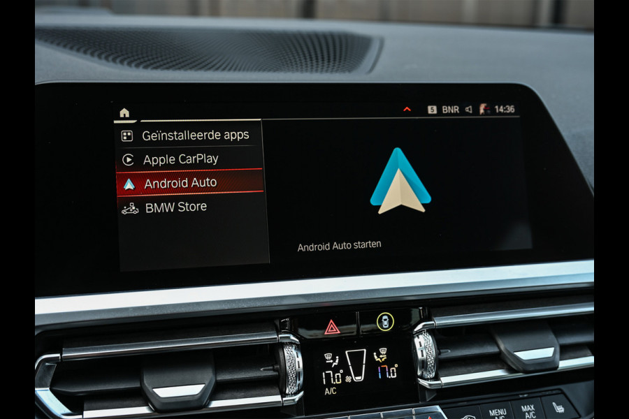 BMW 3-serie 330i High Executive 259pk M-Sport | M Sportbrake | M Suspension | Comfort Access | Schuif -/- Dak | Memory Seats | Ambiance Light | Laser Light | 360 Camera | Head-Up | Harman/Kardon |