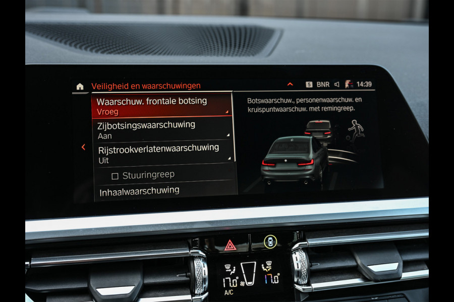 BMW 3-serie 330i High Executive 259pk M-Sport | M Sportbrake | M Suspension | Comfort Access | Schuif -/- Dak | Memory Seats | Ambiance Light | Laser Light | 360 Camera | Head-Up | Harman/Kardon |