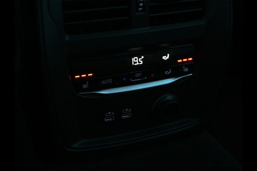 BMW 3-serie 330i High Executive 259pk M-Sport | M Sportbrake | M Suspension | Comfort Access | Schuif -/- Dak | Memory Seats | Ambiance Light | Laser Light | 360 Camera | Head-Up | Harman/Kardon |