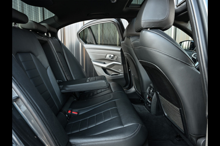 BMW 3-serie 330i High Executive 259pk M-Sport | M Sportbrake | M Suspension | Comfort Access | Schuif -/- Dak | Memory Seats | Ambiance Light | Laser Light | 360 Camera | Head-Up | Harman/Kardon |