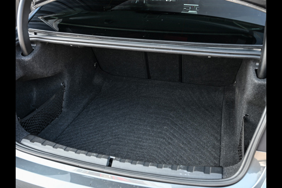 BMW 3-serie 330i High Executive 259pk M-Sport | M Sportbrake | M Suspension | Comfort Access | Schuif -/- Dak | Memory Seats | Ambiance Light | Laser Light | 360 Camera | Head-Up | Harman/Kardon |