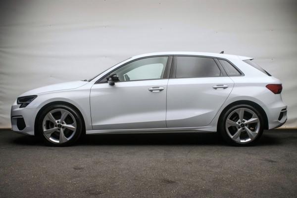 Audi A3 Sportback 30 TFSI Pro Line S ORG NL [ LED Virtual Carplay 18 Inch S Edition Velgen Parkeersensoren ]