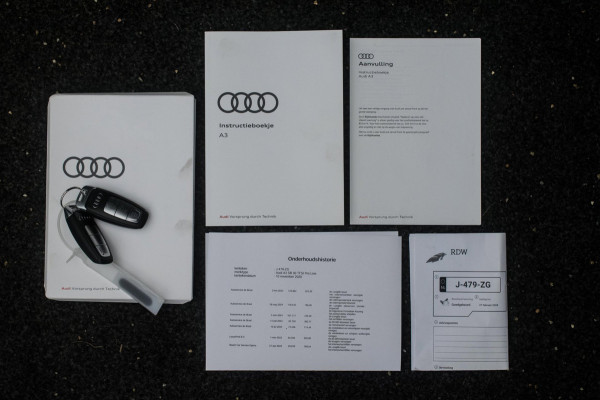 Audi A3 Sportback 30 TFSI Pro Line S ORG NL [ LED Virtual Carplay 18 Inch S Edition Velgen Parkeersensoren ]