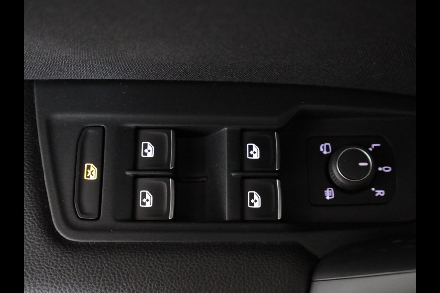 Volkswagen Tiguan 1.4 TSI eHybrid Elegance 245 PK PHEV | Panorama dak | Matrix koplampen | Parkeercamera | Side assist |