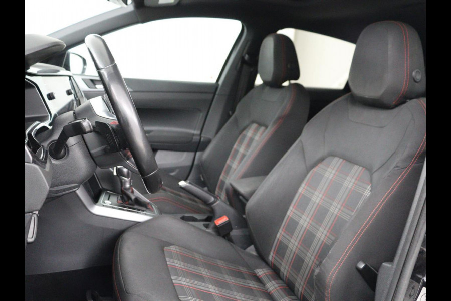 Volkswagen Polo 2.0 TSI GTI | Panoramadak | Stoelverwarming | Adaptive cruise | Camera | Virtual Cockpit | Carplay | Keyless | Full LED | Navigatie | Climate control | Origineel NL