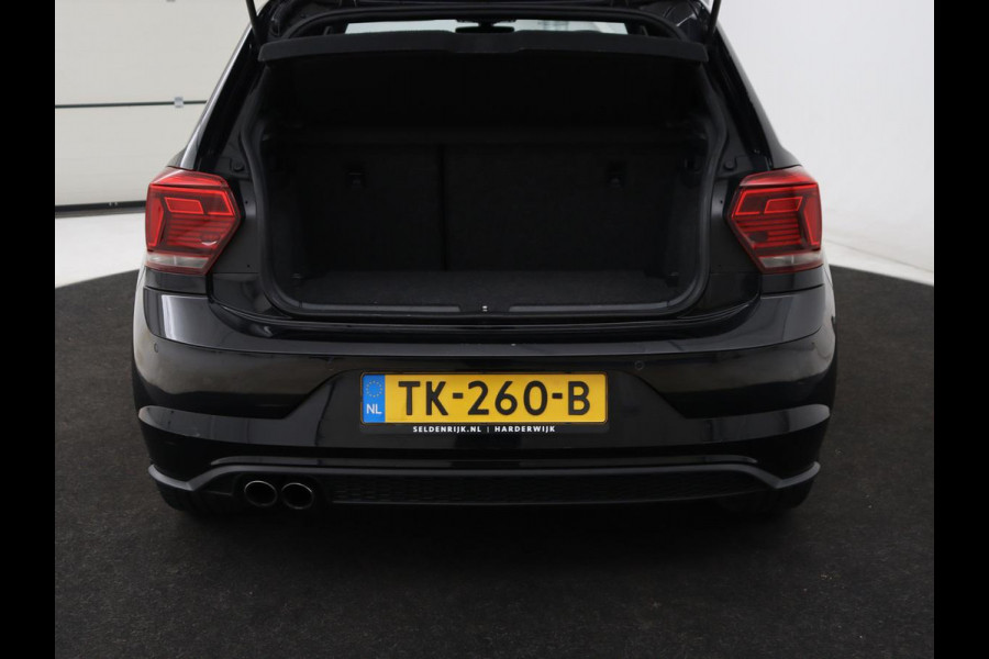 Volkswagen Polo 2.0 TSI GTI | Panoramadak | Stoelverwarming | Adaptive cruise | Camera | Virtual Cockpit | Carplay | Keyless | Full LED | Navigatie | Climate control | Origineel NL