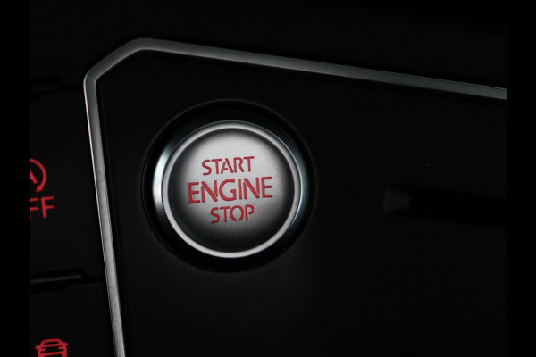 Volkswagen Polo 2.0 TSI GTI | Panoramadak | Stoelverwarming | Adaptive cruise | Camera | Virtual Cockpit | Carplay | Keyless | Full LED | Navigatie | Climate control | Origineel NL