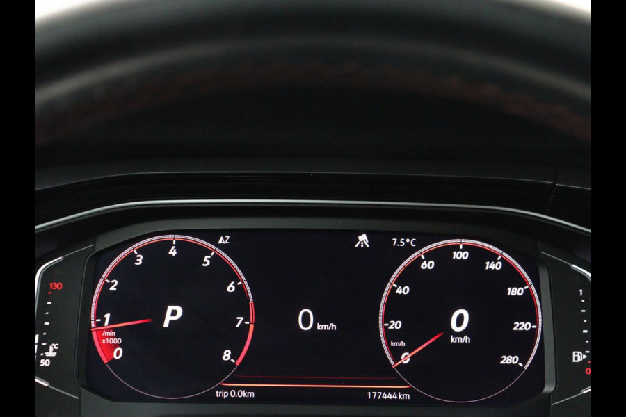 Volkswagen Polo 2.0 TSI GTI | Panoramadak | Stoelverwarming | Adaptive cruise | Camera | Virtual Cockpit | Carplay | Keyless | Full LED | Navigatie | Climate control | Origineel NL