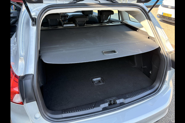 Ford FOCUS Wagon 1.0 EcoBoost Titanium Business | 58.500 km | Winter Pack