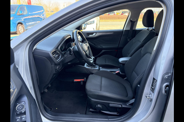 Ford FOCUS Wagon 1.0 EcoBoost Titanium Business | 58.500 km | Winter Pack