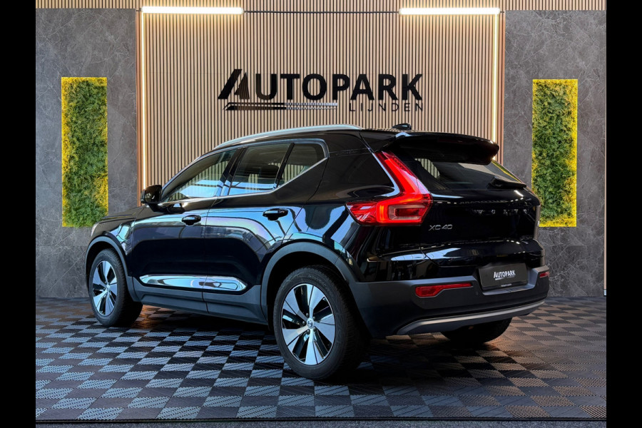 Volvo XC40 1.5 T4 Recharge | Trekhaak| Dodehoek |ACC | Carplay | Elektrische kofferklep| Camera achter