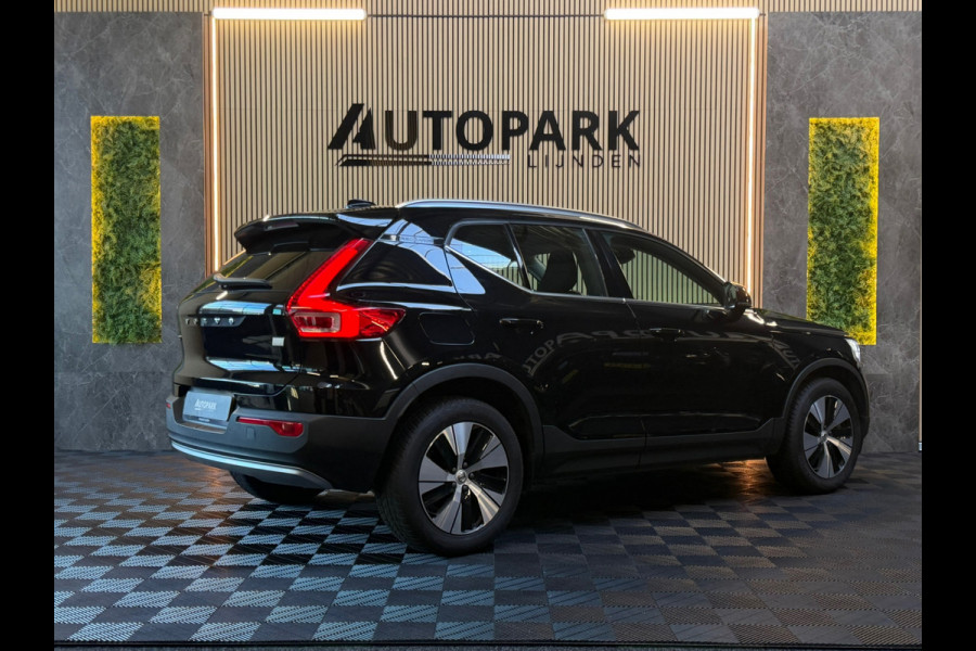 Volvo XC40 1.5 T4 Recharge | Trekhaak| Dodehoek |ACC | Carplay | Elektrische kofferklep| Camera achter