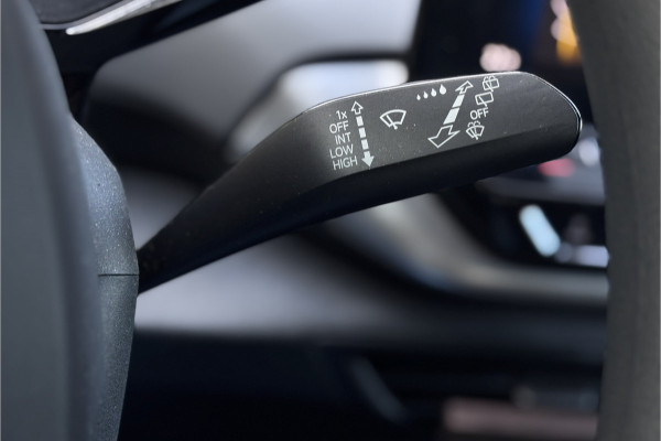 Volkswagen ID.4 Pure 52 kWh | Camera | Adaptive Cruise | Apple Carplay | Keyless Entry