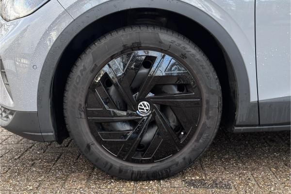 Volkswagen ID.4 Pure 52 kWh | Camera | Adaptive Cruise | Apple Carplay | Keyless Entry