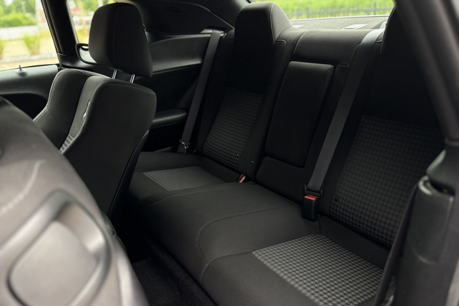 Dodge Challenger 6.4 R/T 492pk Scat Pack Shaker Widebody | Nieuwstaat | German Delivery | Prins LPG | 492pk |