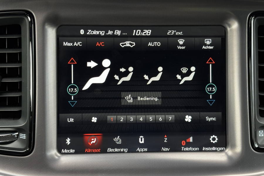 Dodge Challenger 6.4 R/T 492pk Scat Pack Shaker Widebody | Nieuwstaat | German Delivery | Prins LPG | 492pk |