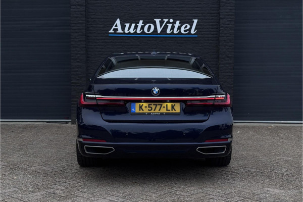 BMW 7 Serie 745e High Executive | Schuif-Kanteldak | 4-WS | Comfortleder | Soft-Close | Head-Up | Alcantara hemel