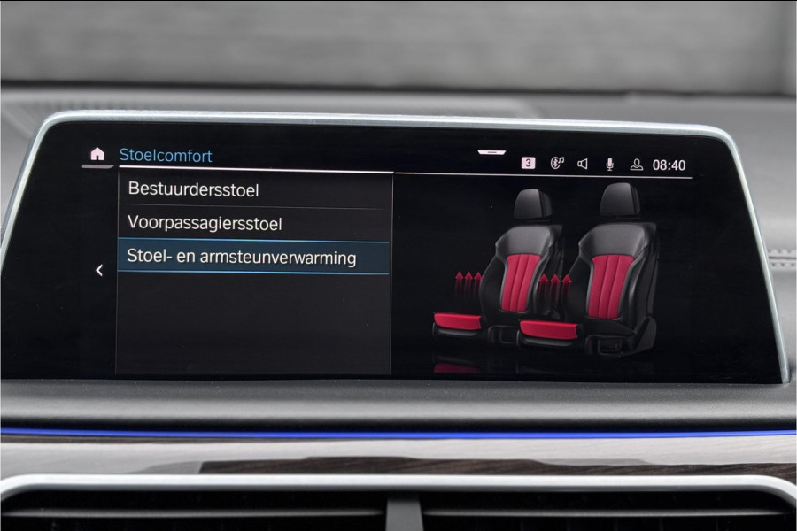 BMW 7 Serie 745e High Executive | Schuif-Kanteldak | 4-WS | Comfortleder | Soft-Close | Head-Up | Alcantara hemel