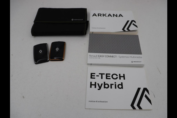Renault Arkana 1.6 E-Tech Hybrid 145 R.S. Line | Leder/Alcantara | Trekhaak | Stoelverwarming | Adaptive cruise | Camera | Carplay | Keyless | Park Assist | Full LED | Navigatie | Stuurverwarming