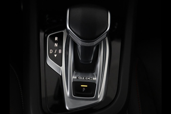 Renault Arkana 1.6 E-Tech Hybrid 145 R.S. Line | Leder/Alcantara | Trekhaak | Stoelverwarming | Adaptive cruise | Camera | Carplay | Keyless | Park Assist | Full LED | Navigatie | Stuurverwarming