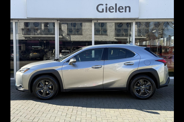 Lexus UX 250h 184pk Luxury Line | Stoel + Stuurverwarming, Parkeersensoren, Keyless, DAB, Adaptive cruise control