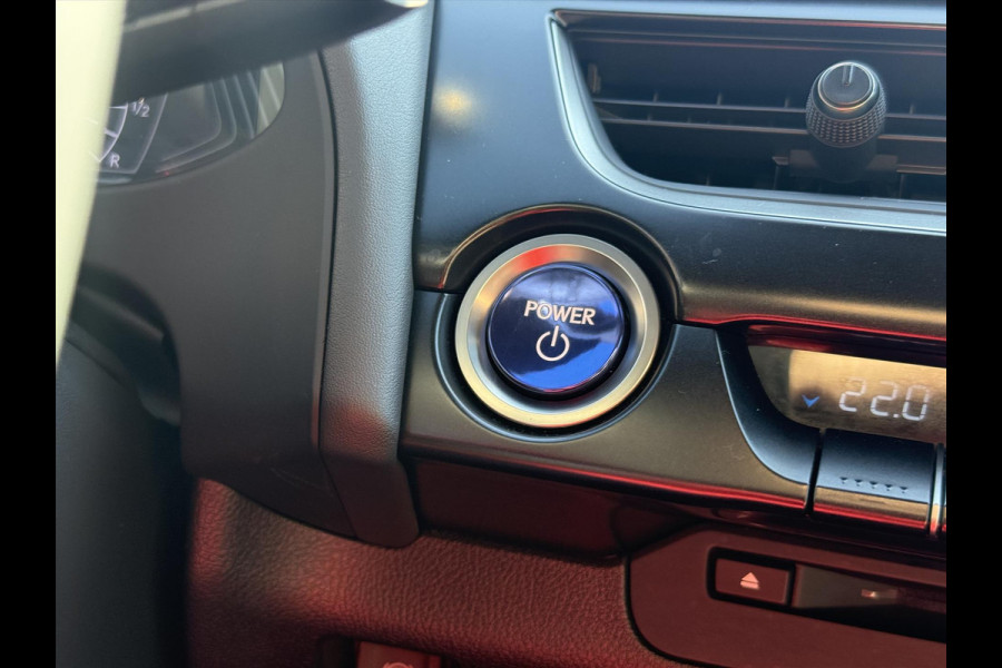 Lexus UX 250h 184pk Luxury Line | Stoel + Stuurverwarming, Parkeersensoren, Keyless, DAB, Adaptive cruise control