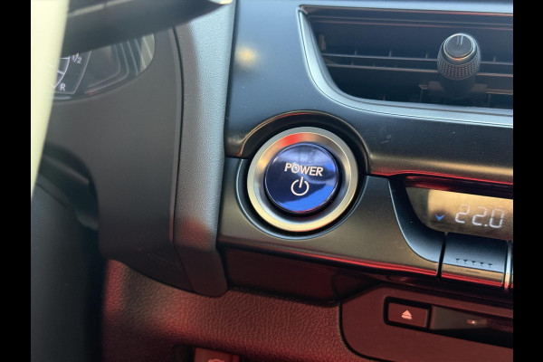 Lexus UX 250h 184pk Luxury Line | Stoel + Stuurverwarming, Parkeersensoren, Keyless, DAB, Adaptive cruise control