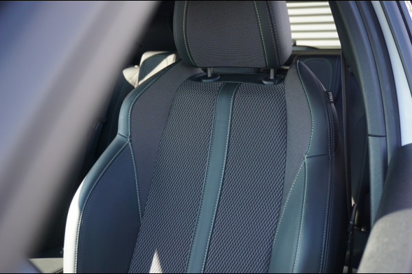 Peugeot 2008 1.2 Hybrid AUTOMAAT GT | 145PK | CAMERA | CARPLAY