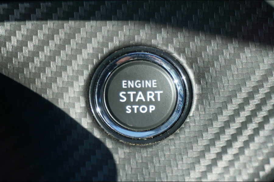 Peugeot 2008 1.2 Hybrid AUTOMAAT GT | 145PK | CAMERA | CARPLAY