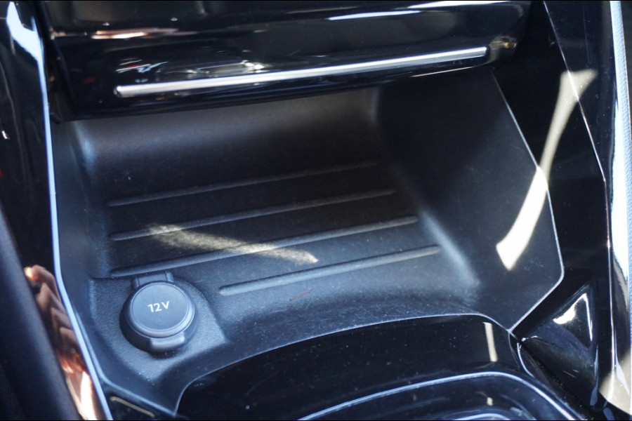 Peugeot 2008 1.2 Hybrid AUTOMAAT GT | 145PK | CAMERA | CARPLAY
